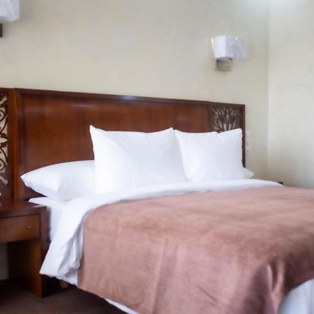 Almoravides Hotel Mascara Zewnętrze zdjęcie