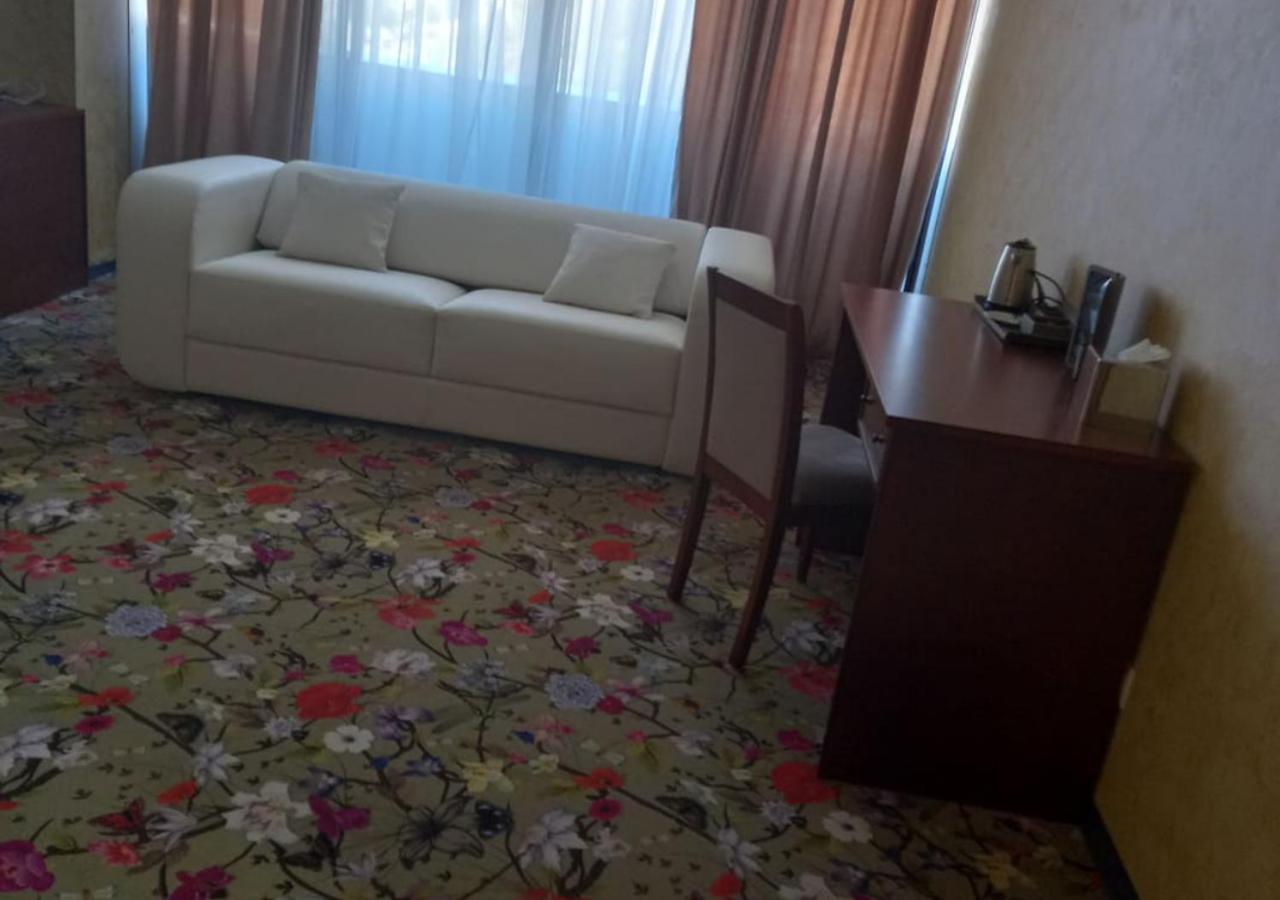 Almoravides Hotel Mascara Zewnętrze zdjęcie
